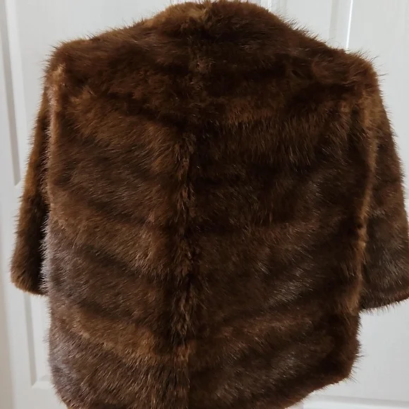 Exclusive Lynbrook Furs Brown Stole Cape Shrug Shawl Cover Up Fur Large Vintage - Picture 8 of 16